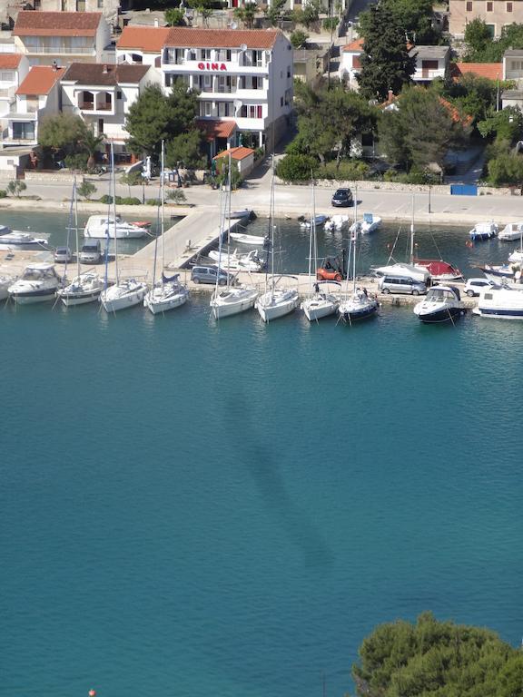 Gina Bed & Breakfast Tisno Dış mekan fotoğraf