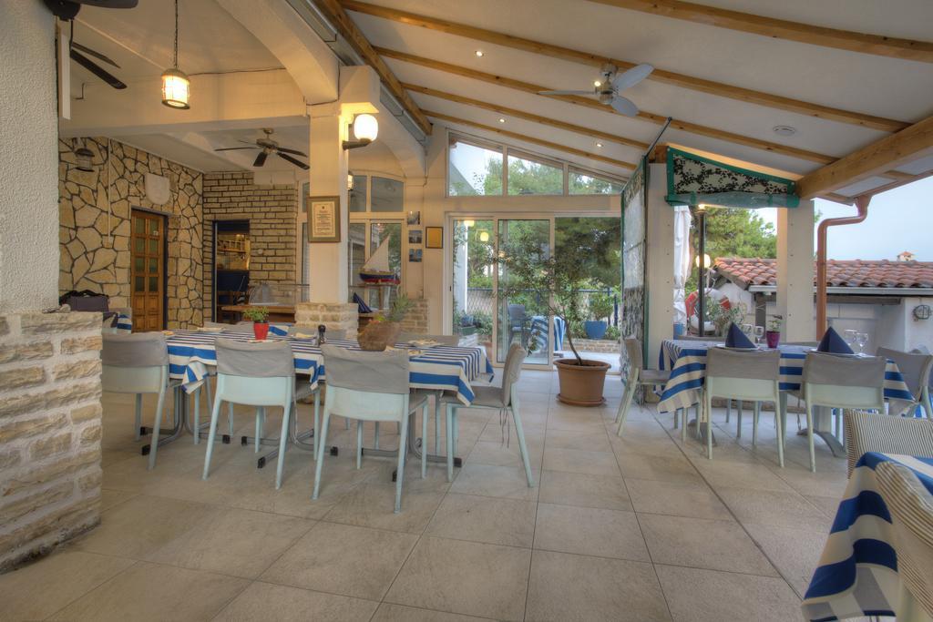 Gina Bed & Breakfast Tisno Dış mekan fotoğraf