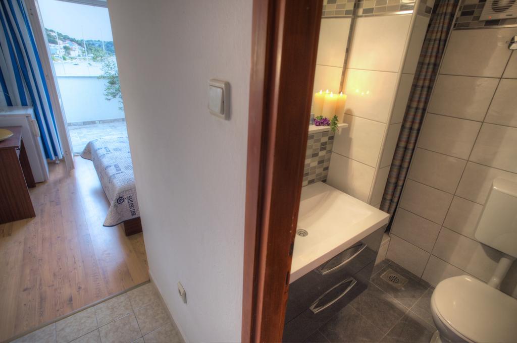 Gina Bed & Breakfast Tisno Oda fotoğraf