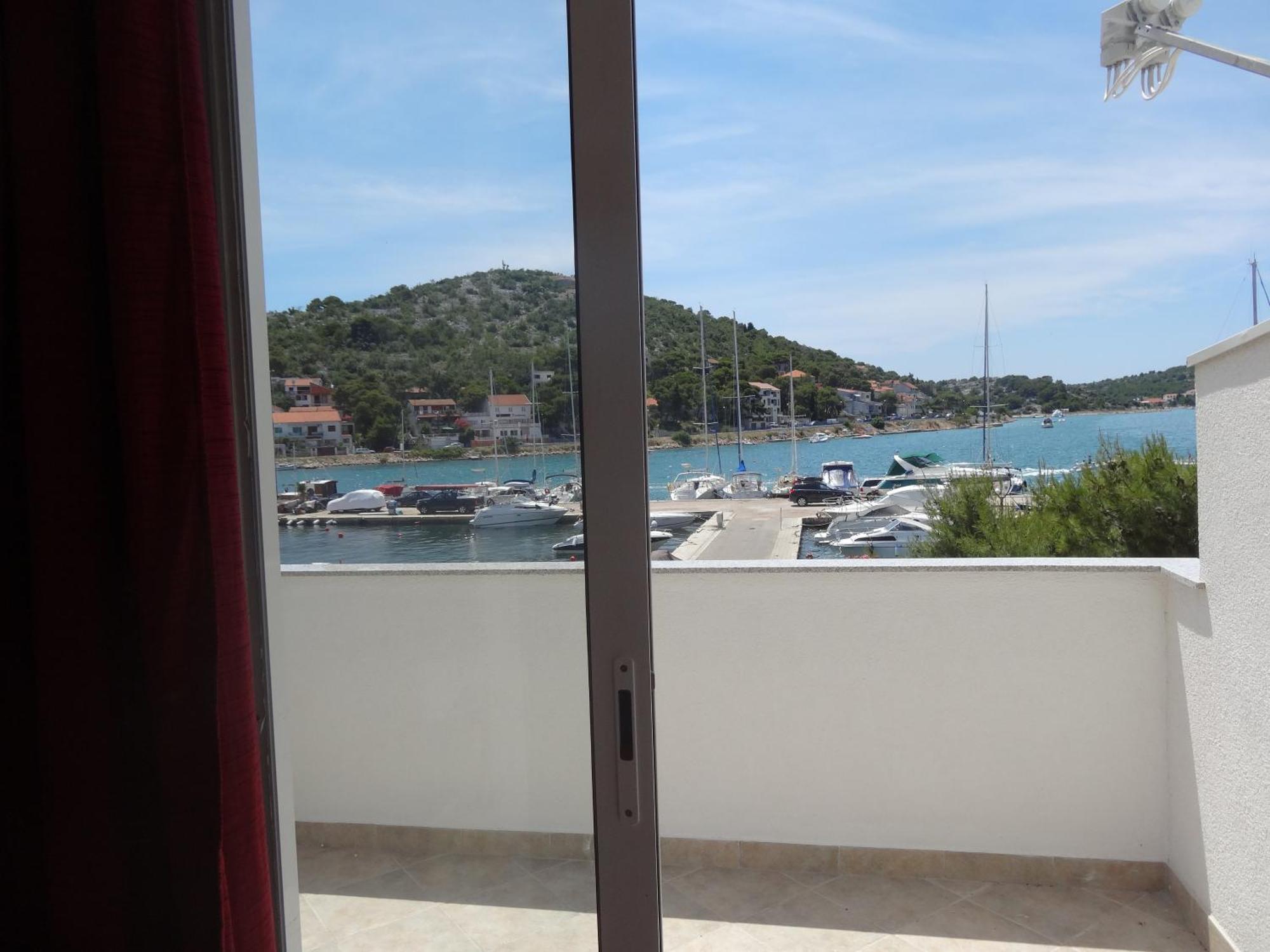 Gina Bed & Breakfast Tisno Oda fotoğraf