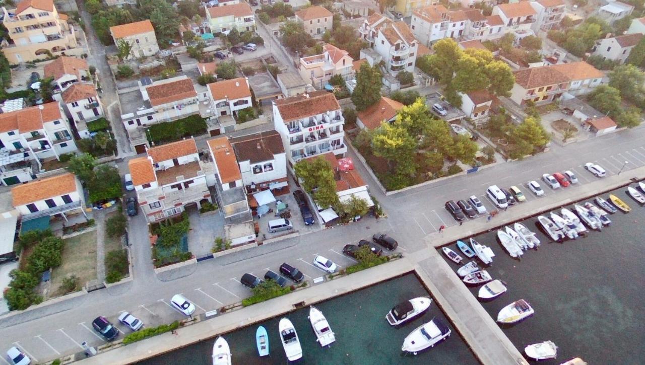 Gina Bed & Breakfast Tisno Dış mekan fotoğraf